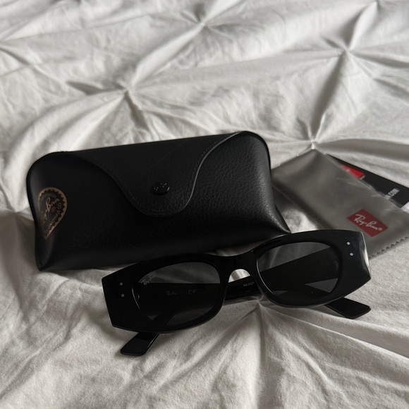 Ray-Ban Black Sunglasses with Heart-Embellished Case
